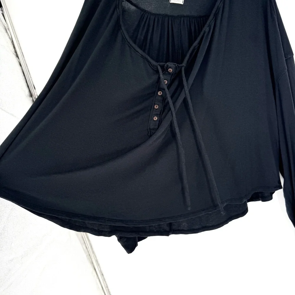 Free People Luna Tee Henley Peasant Black Size S Oversized Boho Festival Relaxed